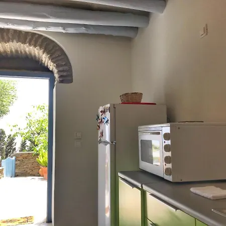 The Walnut Tree - Cycladic Getaway By Explore Andros