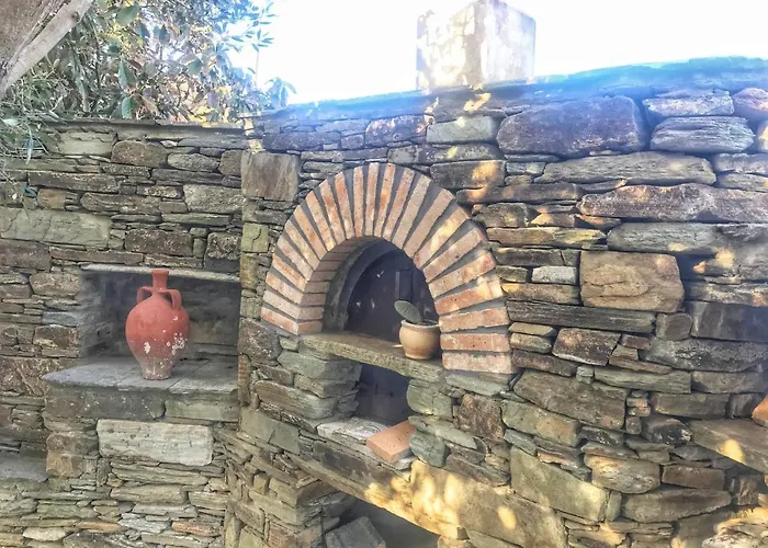 The Walnut Tree - Cycladic Getaway By Explore Andros דירה Lámira