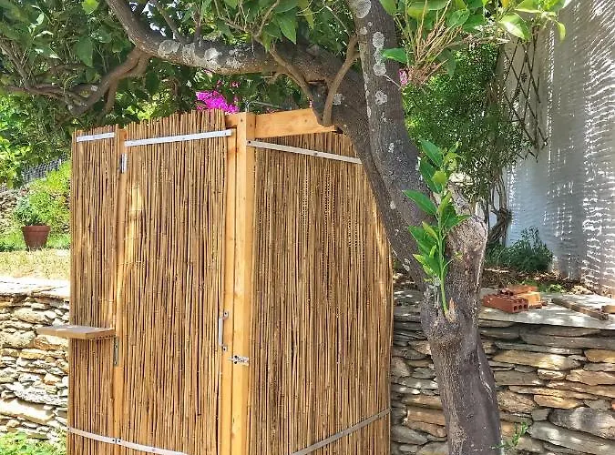 דירה The Walnut Tree - Cycladic Getaway By Explore Andros Lámira