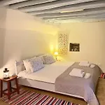 The Walnut Tree - Cycladic Getaway By Explore Andros Appartement Lámira