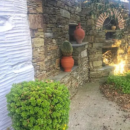 The Walnut Tree - Cycladic Getaway By Explore Andros