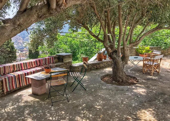 The Walnut Tree - Cycladic Getaway By Explore Andros